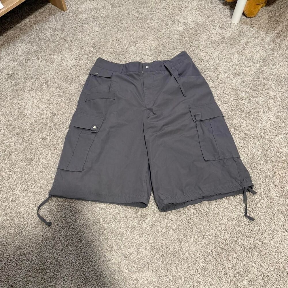 Charlotte-russe Women's Grey and Black Shorts